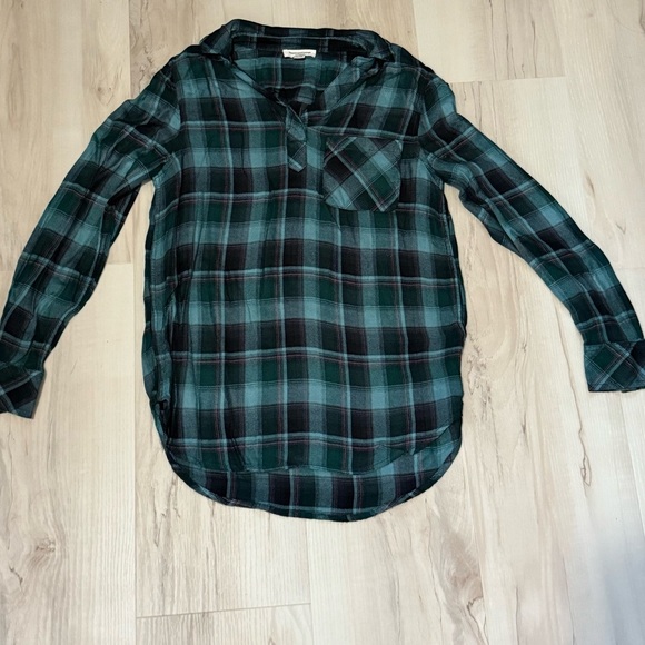 beachlunchlounge Tops - beachlunchlounge Teal and Black Plaid Blouse